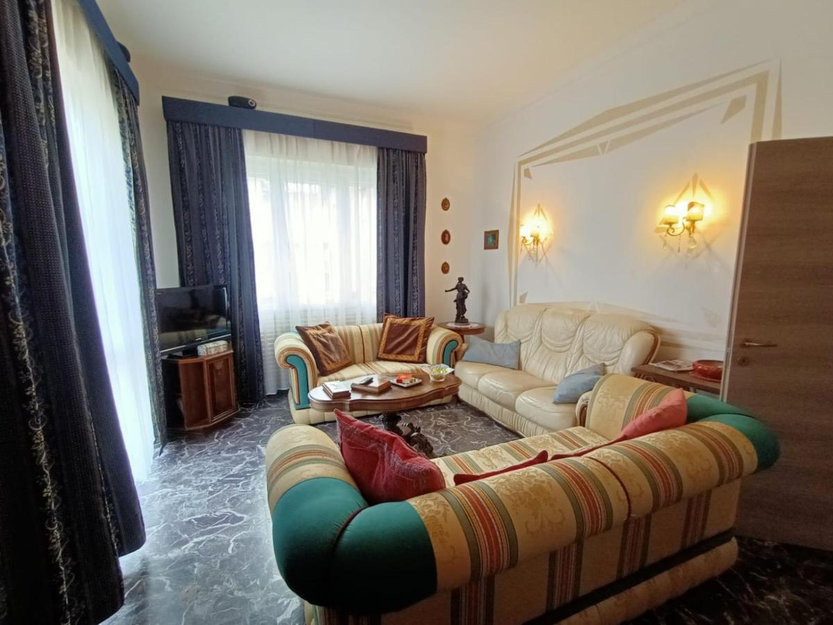 Hotel Domus Cesena Esterno foto