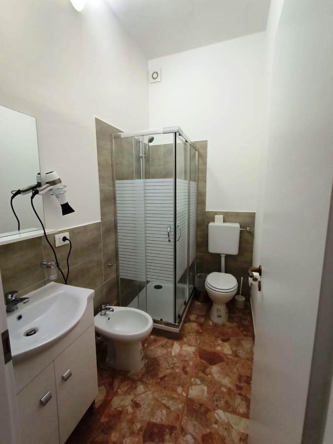 Hotel Domus Cesena Esterno foto