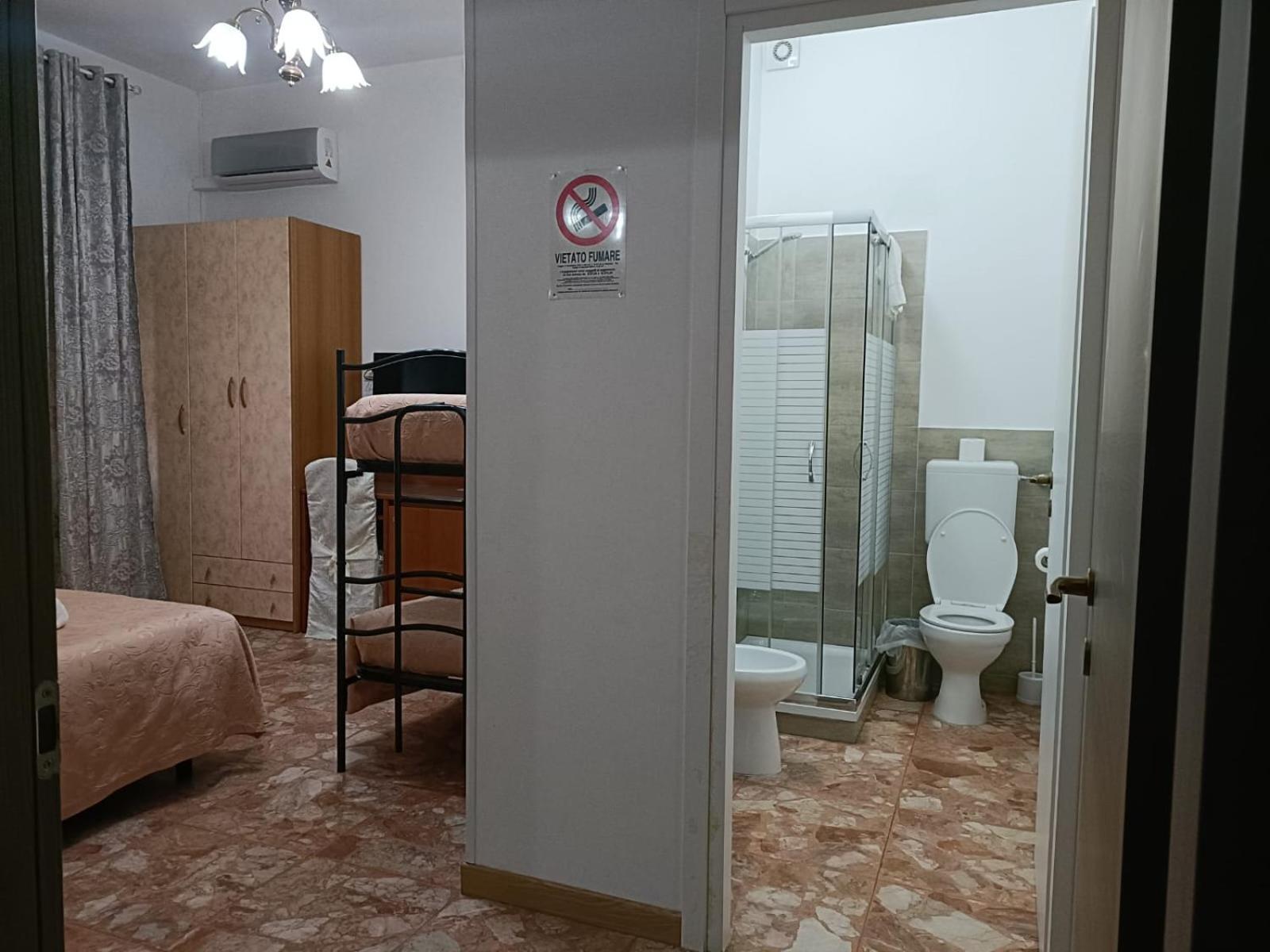 Hotel Domus Cesena Esterno foto